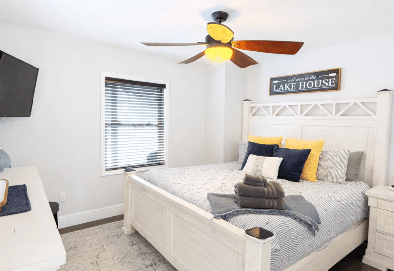 520A7658-66FE-48A5-AEE2-6573AB55000A