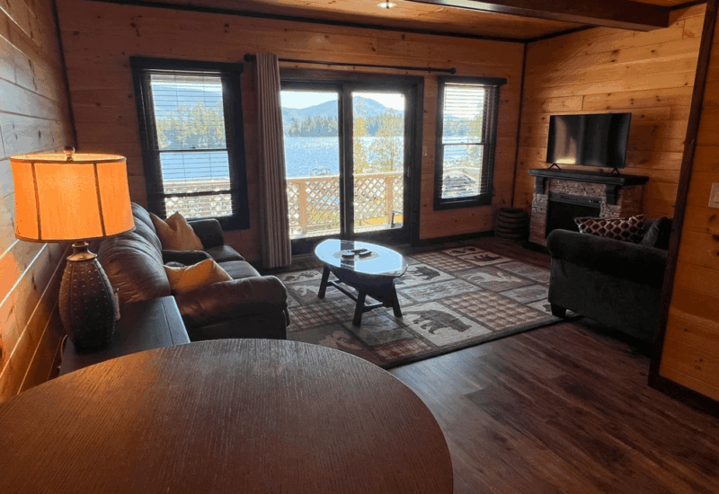 Lakeview Suite - Bottom Unit 2024-14