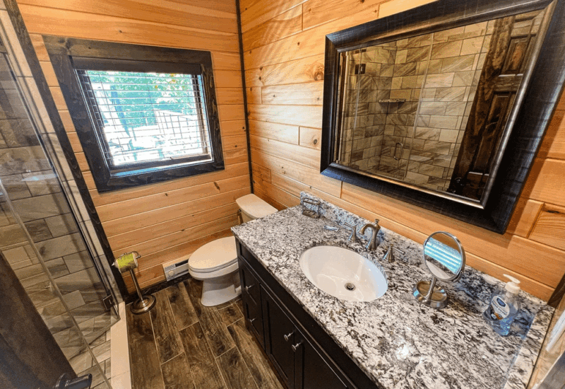 Lakeview Suite - Bottom Unit 2024-8