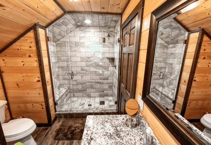 Lakeview Suite - Top Unit 3