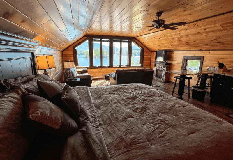 Lakeview Suite - Top Unit 4