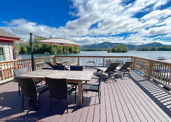 Waterfront Lookout deck overlooking lake