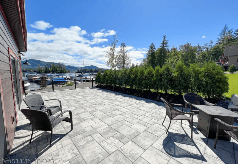 waterfront lookout 24-19