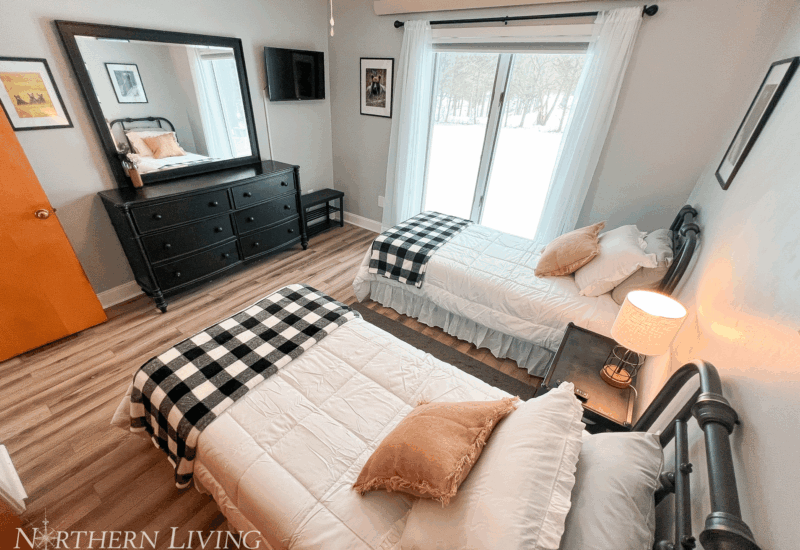 HUDSON RIVER RETREAT-18