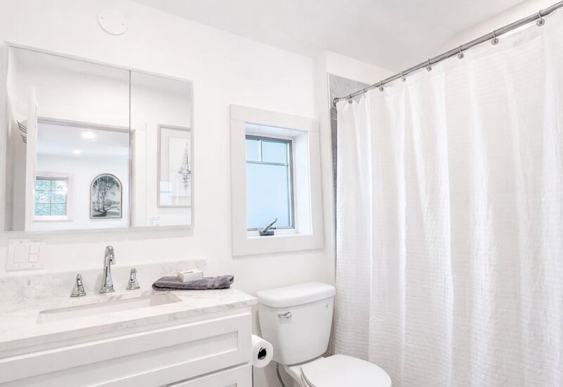 ADC9B7FB-1057-416D-865F-FA08080B0E60